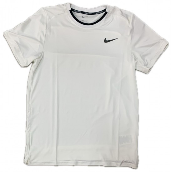 CAMISETA NIKE COURT ADVANTAGE - BRANCO
